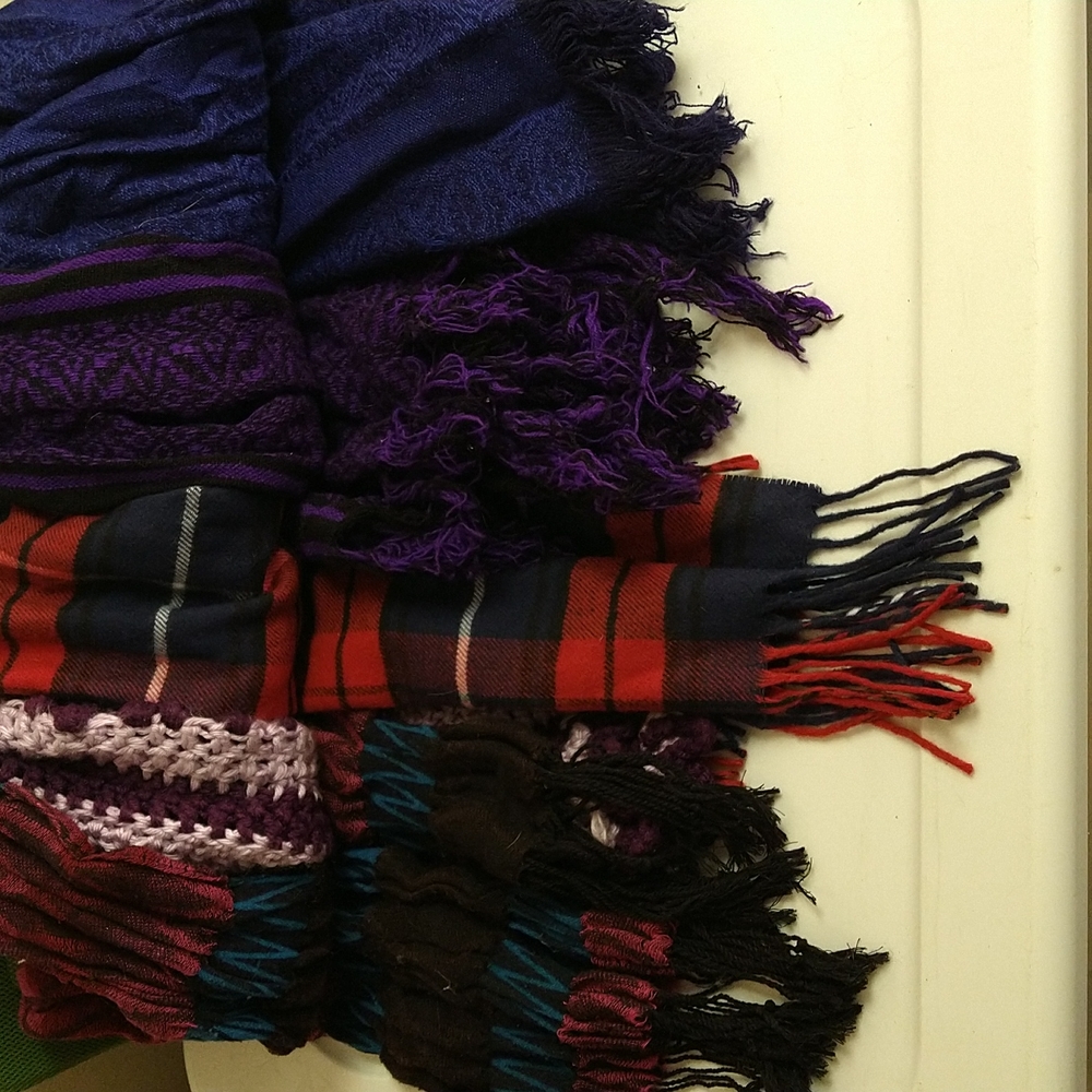 Scarf bundle - Picture 2 of 2